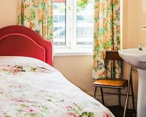 Wisestay Cardiff