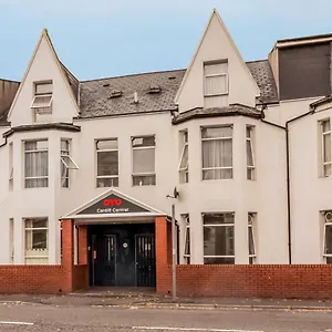 Oyo Flagship Cardiff